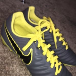 nike tempo soccer cleats